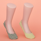 Adultes unisexes 	Glissez non les chaussettes invisibles ne jaunissent aucune chaussette de revêtement d'exposition avec de l'antibactérien