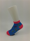 Le Spandex persistant élastique badine des chaussettes de coton par anti surface bactérienne/anti de glissement
