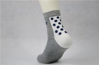 Anti chaussettes tricotées persistantes élastiques de glissement pour le modèle fait sur commande d'adultes