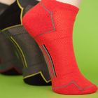 Le coton rouge/hommes en nylon amincissent des socquettes pour des athlètes Sueur-absorbants