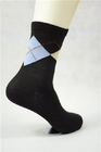Anti chaussettes de glissement de polyester/ménage de coton pour la taille personnalisable de couleur d'adultes