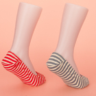 Le gris/rayures rouges glissent non les chaussettes invisibles aucune chaussettes de revêtement d'exposition avec la bonne élasticité
